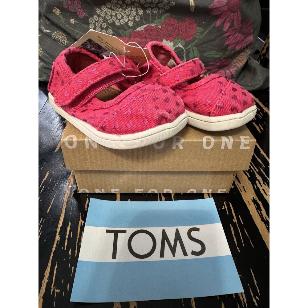 Tom’s Baby Mary Jane Pink Canvas Hearts Size Tiny 4